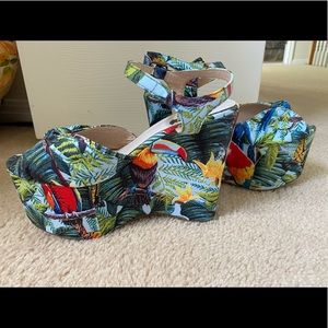 Tropical Toucan Print Platform Wedges - Blue Green